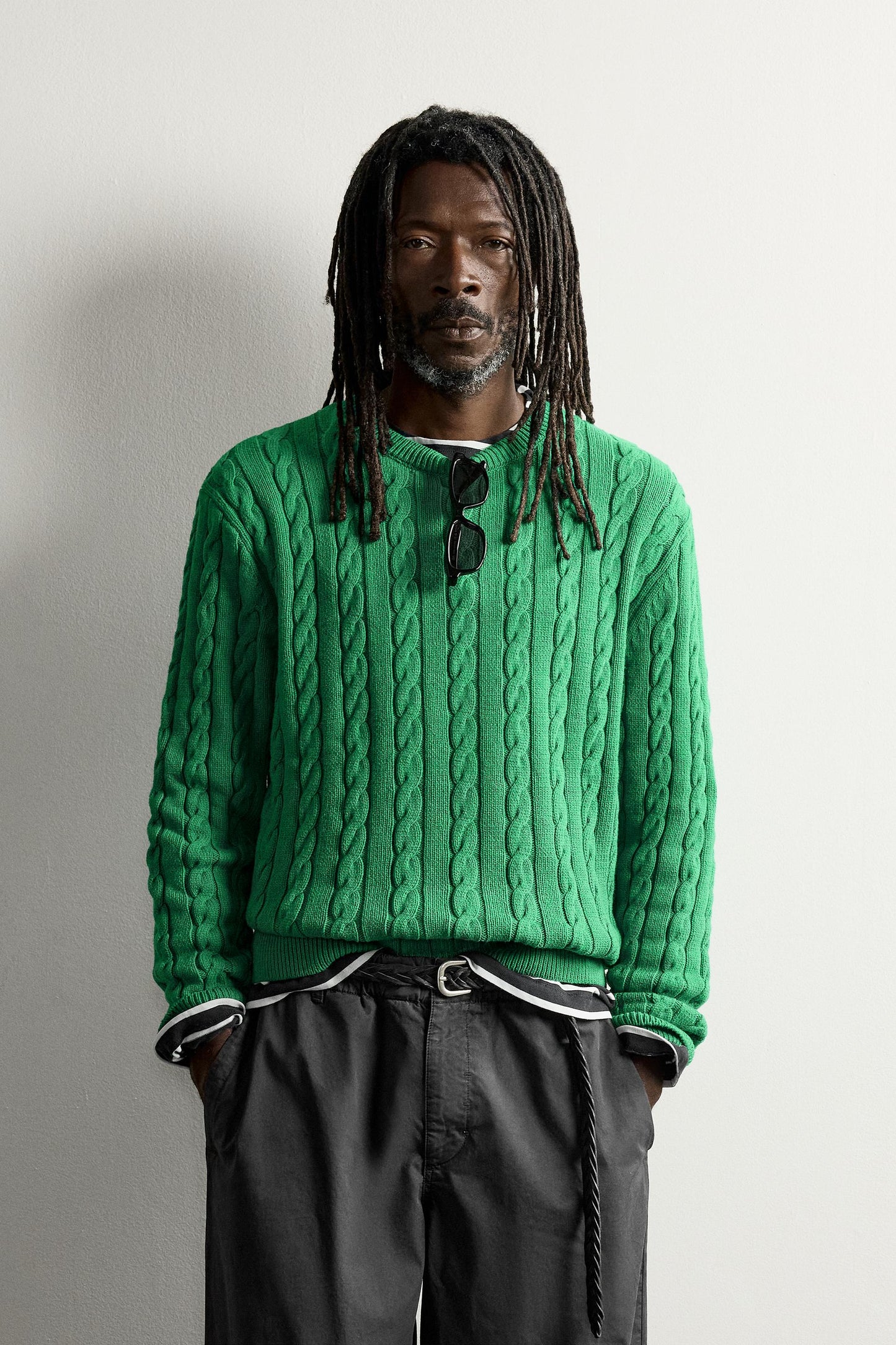 TEXTURED CABLE-KNIT JUMPER